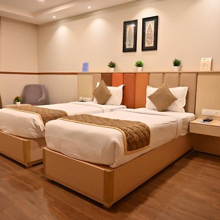Soho Boutique Hotel Мисор Екстериор снимка