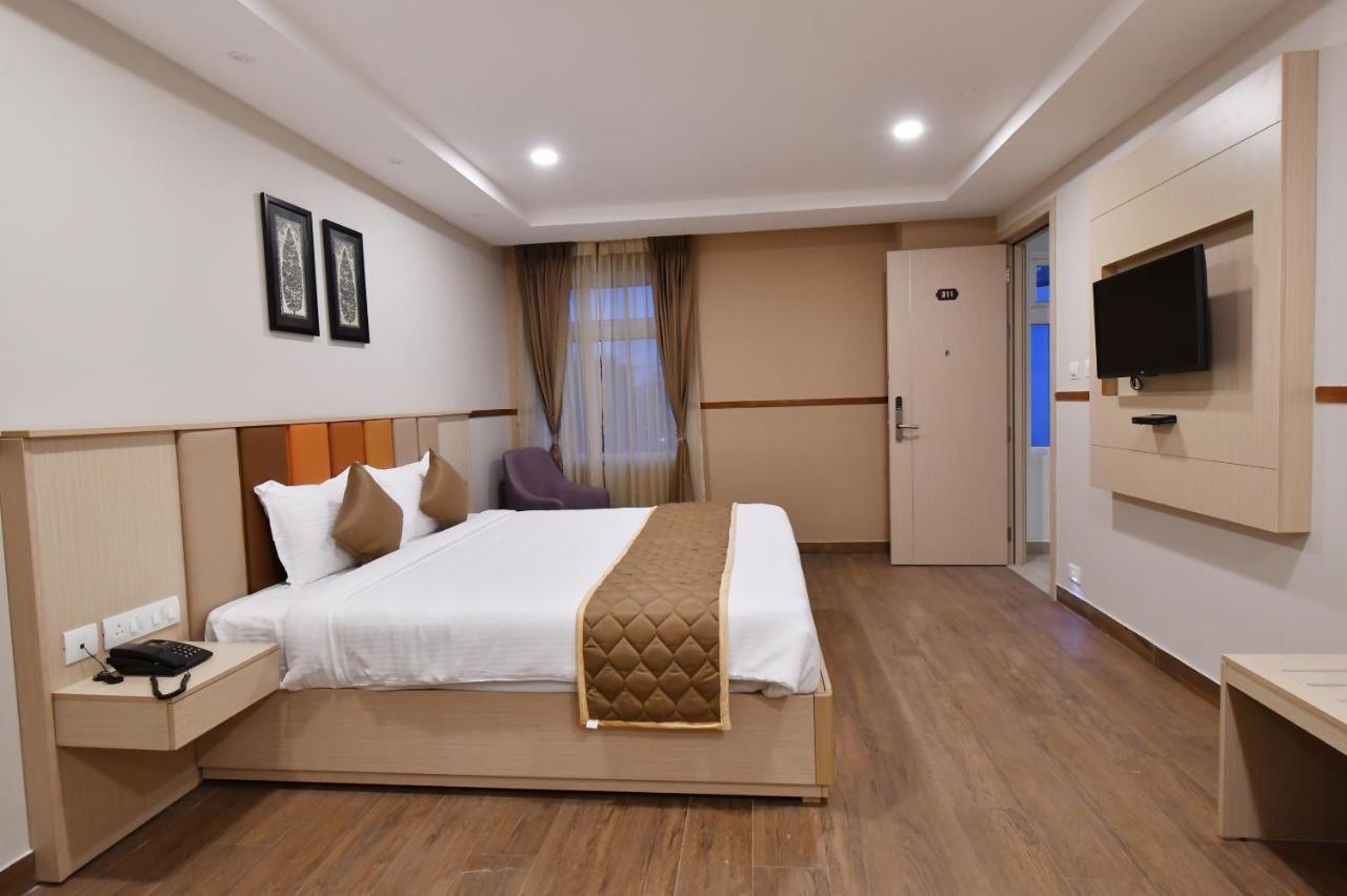 Soho Boutique Hotel Мисор Екстериор снимка